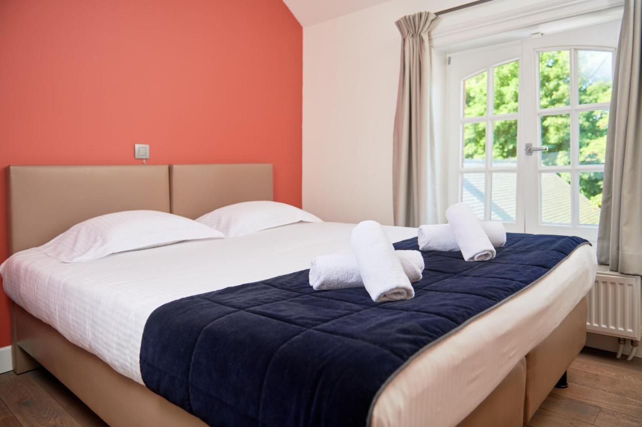 Hotel De Statie 2*